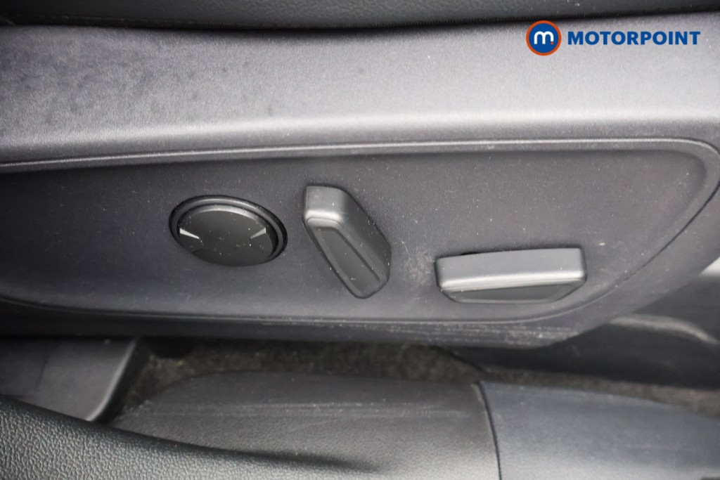 Ford Kuga St-Line X Edition Automatic Petrol-Electric Hybrid SUV - Stock Number (1587157) - 19th supplementary image