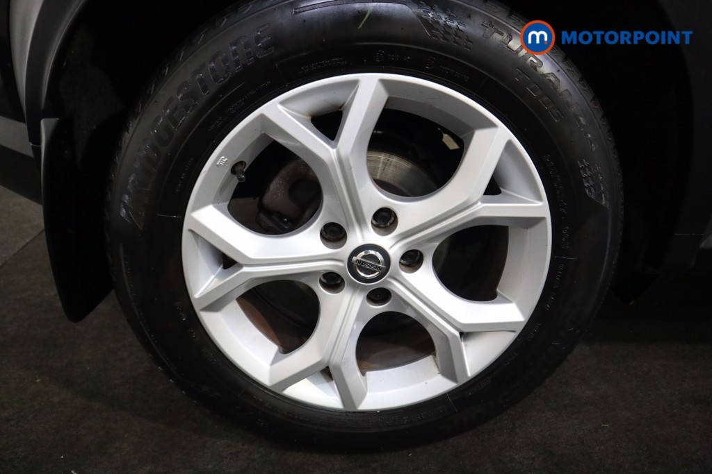 Nissan Juke N-Connecta Automatic Petrol SUV - Stock Number (1587159) - 19th supplementary image