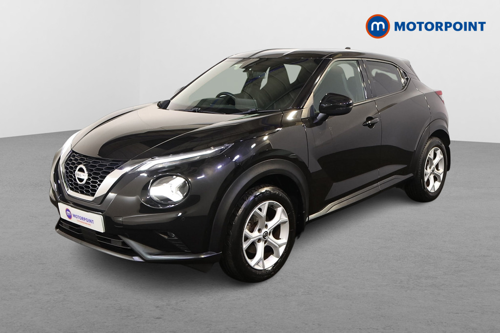 Nissan Juke N-Connecta Automatic Petrol SUV - Stock Number (1587159) - Passenger side front corner