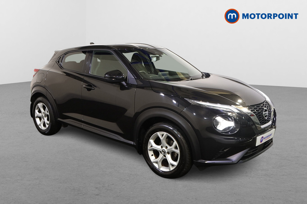 Nissan Juke N-Connecta Automatic Petrol SUV - Stock Number (1587159) - Drivers side front corner