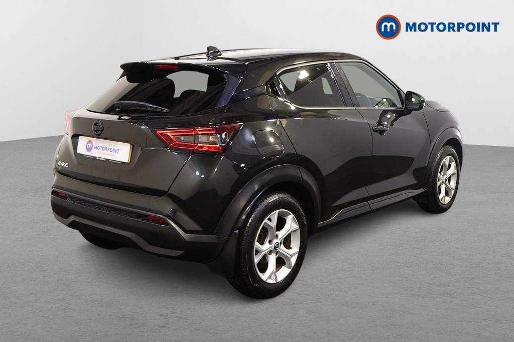 Nissan Juke N-Connecta Automatic Petrol SUV - Stock Number (1587159) - Drivers side rear corner