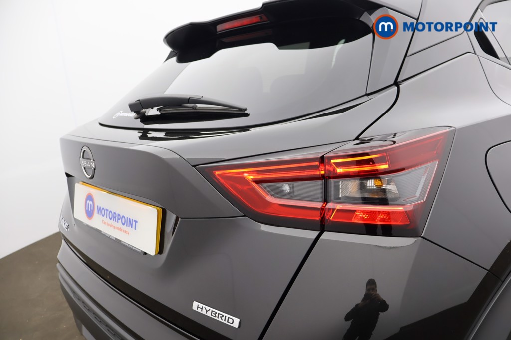 Nissan Juke Tekna Automatic Petrol-Electric Hybrid SUV - Stock Number (1587697) - 23rd supplementary image