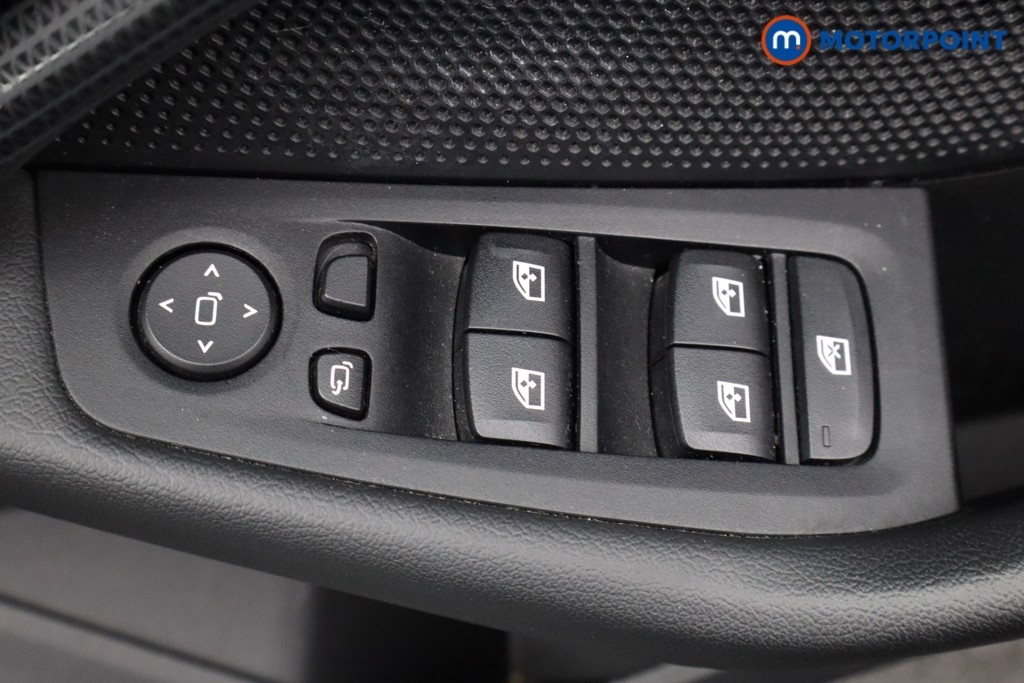 BMW 1 Series Sport Automatic Petrol Hatchback - Stock Number (1587826) - 17th supplementary image