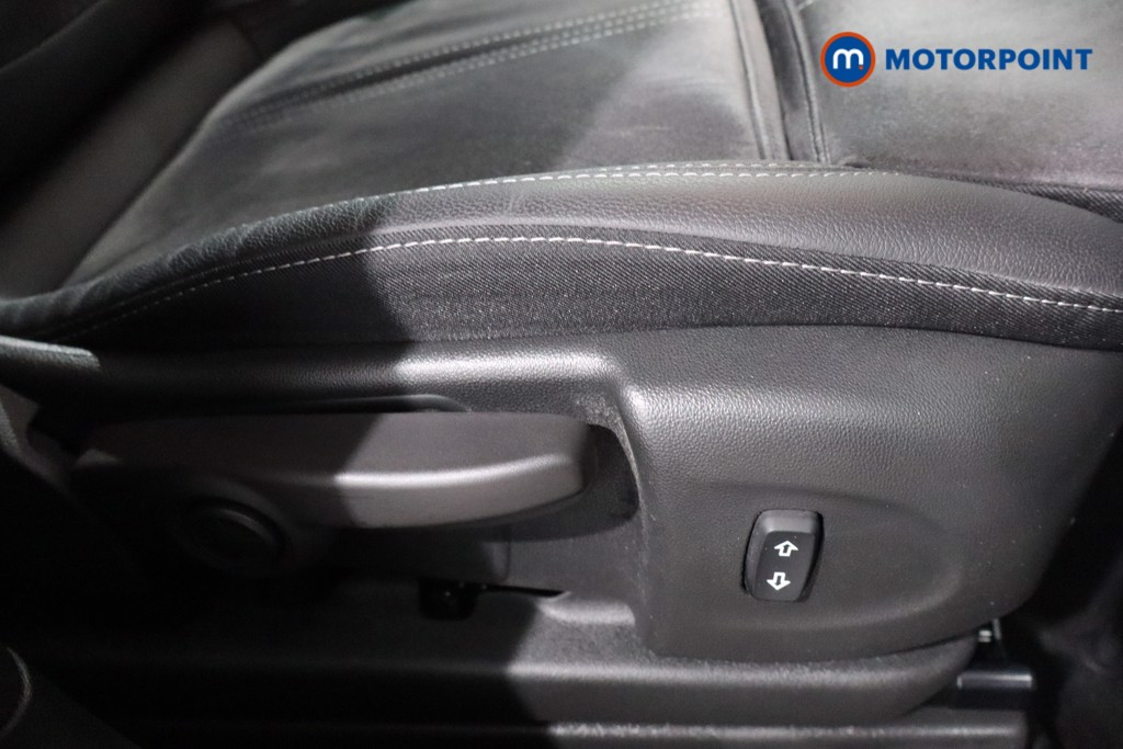 Vauxhall Crossland Ultimate Manual Diesel SUV - Stock Number (1588152) - 22nd supplementary image