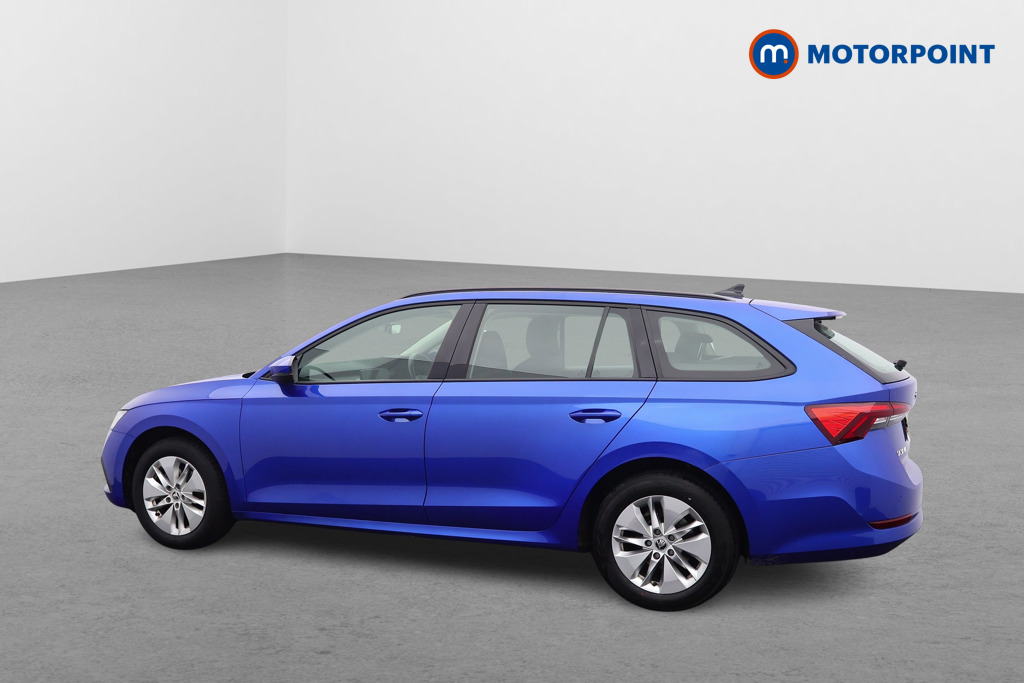 Skoda Octavia Se Technology Manual Petrol Estate - Stock Number (1588159) - Passenger side rear corner