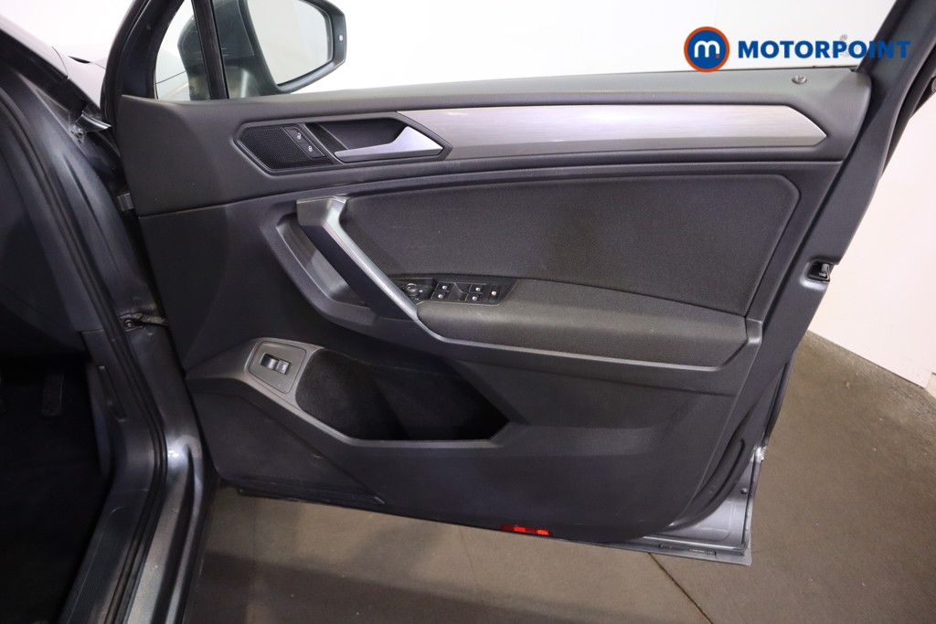 Volkswagen Tiguan Allspace Match Manual Petrol SUV - Stock Number (1588170) - 16th supplementary image