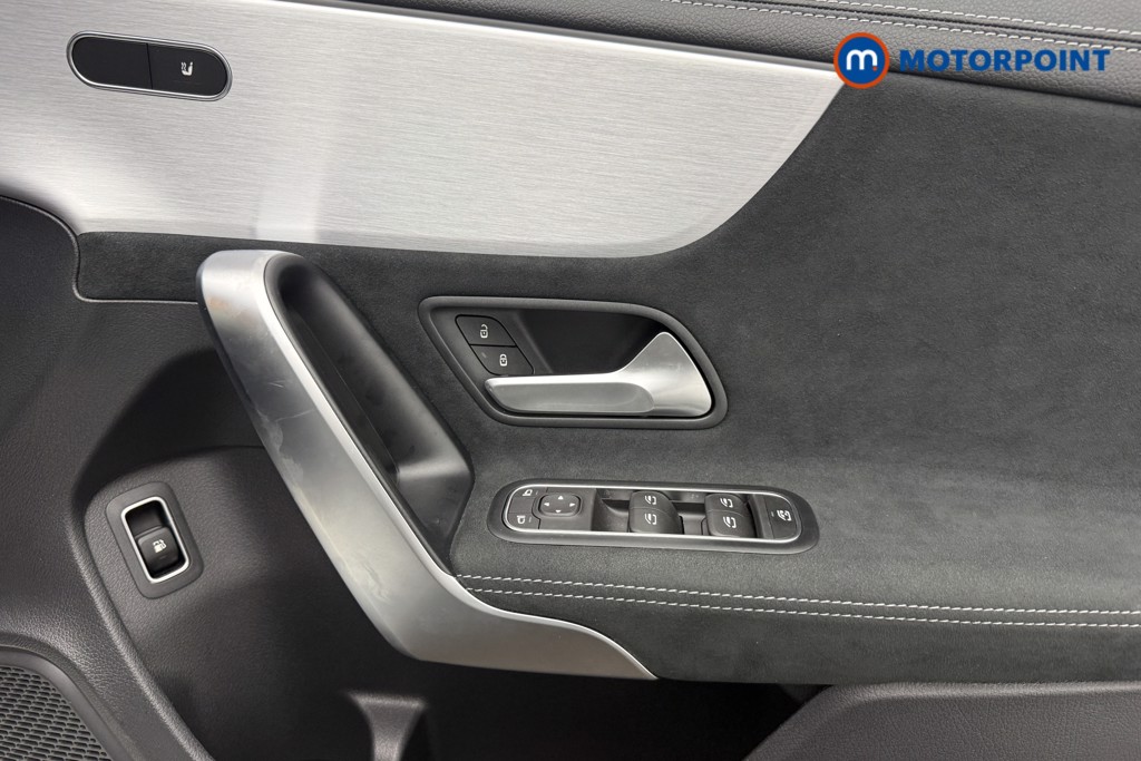 Mercedes-Benz A Class Amg Line Edition Automatic Petrol Plug-In Hybrid Hatchback - Stock Number (1588232) - 18th supplementary image