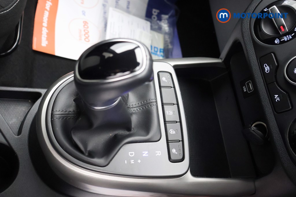 Hyundai I10 Premium Automatic Petrol Hatchback - Stock Number (1588269) - 10th supplementary image