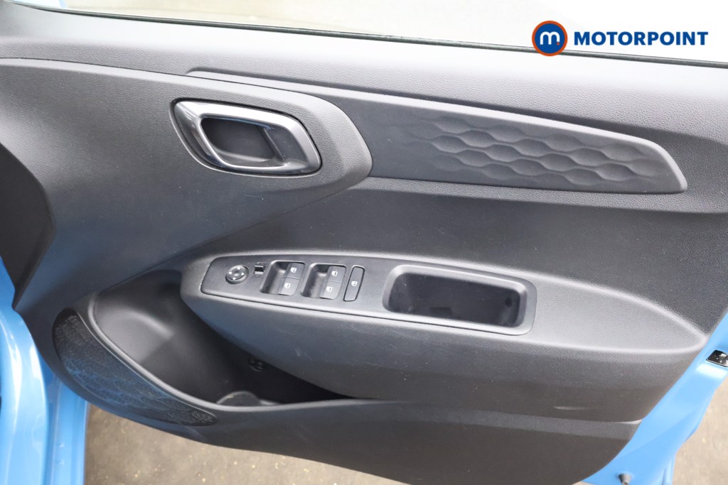 Hyundai I10 Premium Automatic Petrol Hatchback - Stock Number (1588269) - 14th supplementary image