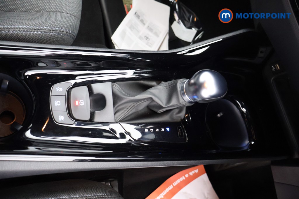 Toyota C-Hr Design Automatic Petrol-Electric Hybrid SUV - Stock Number (1588276) - 9th supplementary image