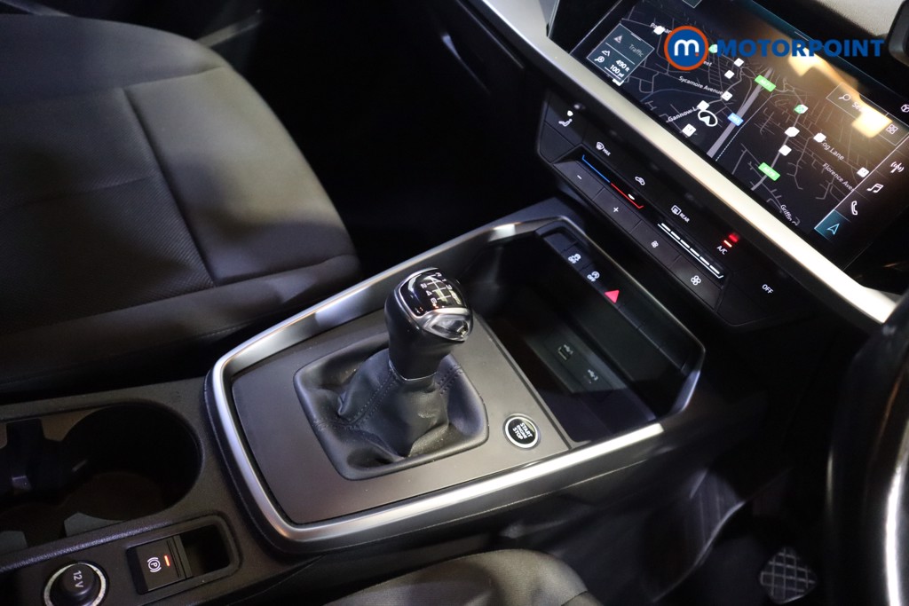Audi A3 Technik Manual Petrol Hatchback - Stock Number (1588288) - 7th supplementary image