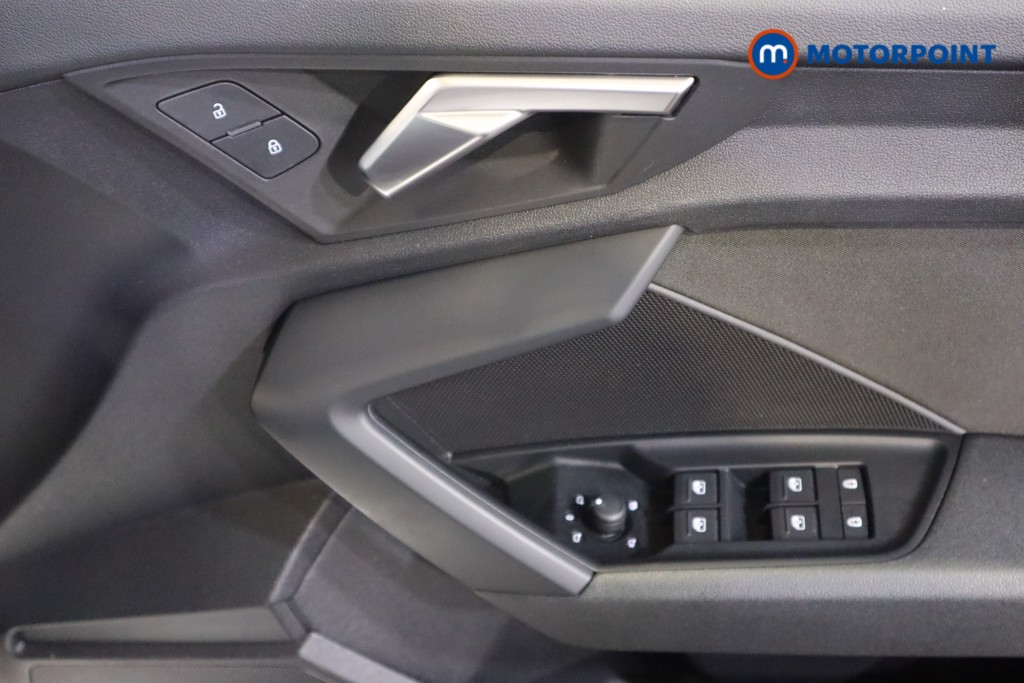 Audi A3 Technik Manual Petrol Hatchback - Stock Number (1588288) - 10th supplementary image