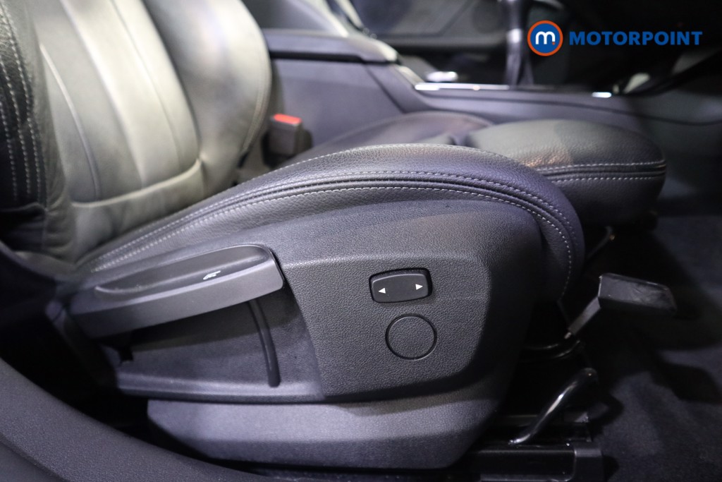 BMW 2 Series M Sport Manual Petrol Saloon - Stock Number (1588357) - 17th supplementary image