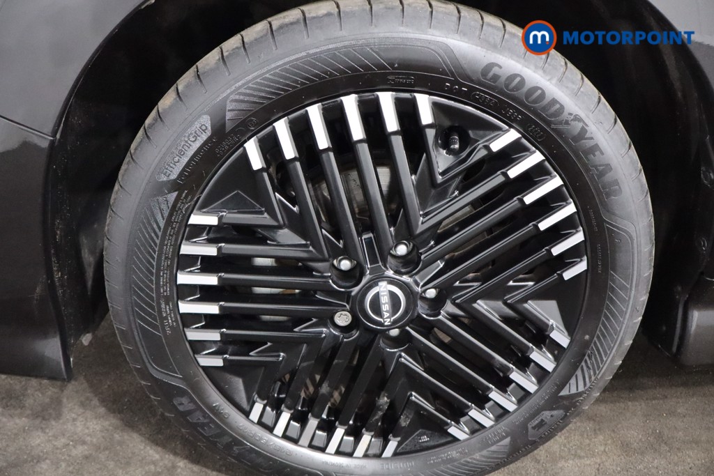 Nissan Leaf Tekna Automatic Electric Hatchback - Stock Number (1588616) - 11th supplementary image