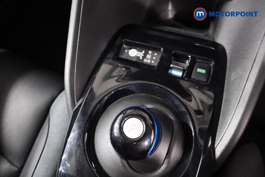 Nissan Leaf Tekna Automatic Electric Hatchback - Stock Number (1588616) - 14th supplementary image