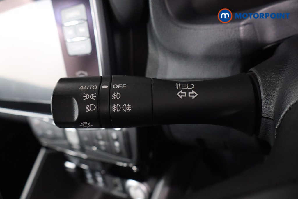 Nissan Leaf Tekna Automatic Electric Hatchback - Stock Number (1588616) - 17th supplementary image