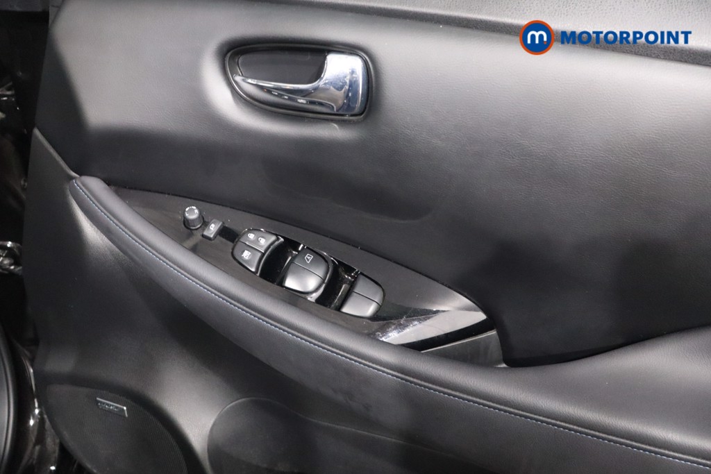 Nissan Leaf Tekna Automatic Electric Hatchback - Stock Number (1588616) - 22nd supplementary image