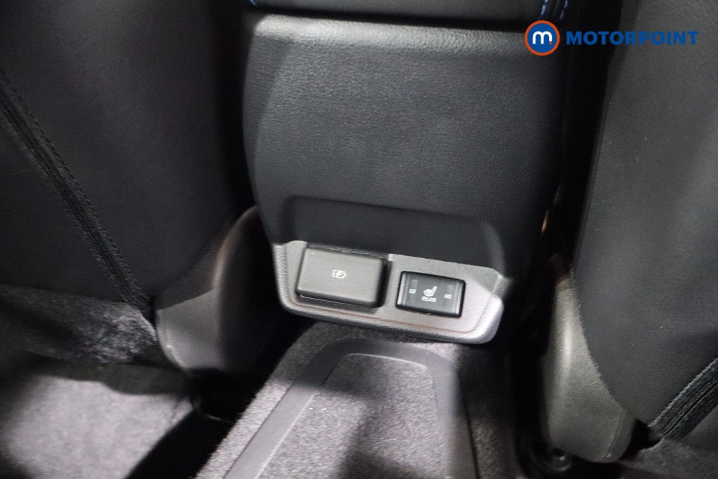 Nissan Leaf Tekna Automatic Electric Hatchback - Stock Number (1588616) - 25th supplementary image