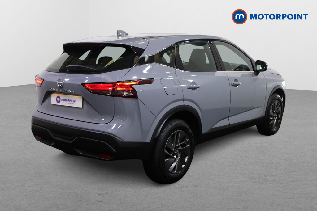 Nissan Qashqai Acenta Premium Automatic Petrol SUV - Stock Number (1588709) - Drivers side rear corner