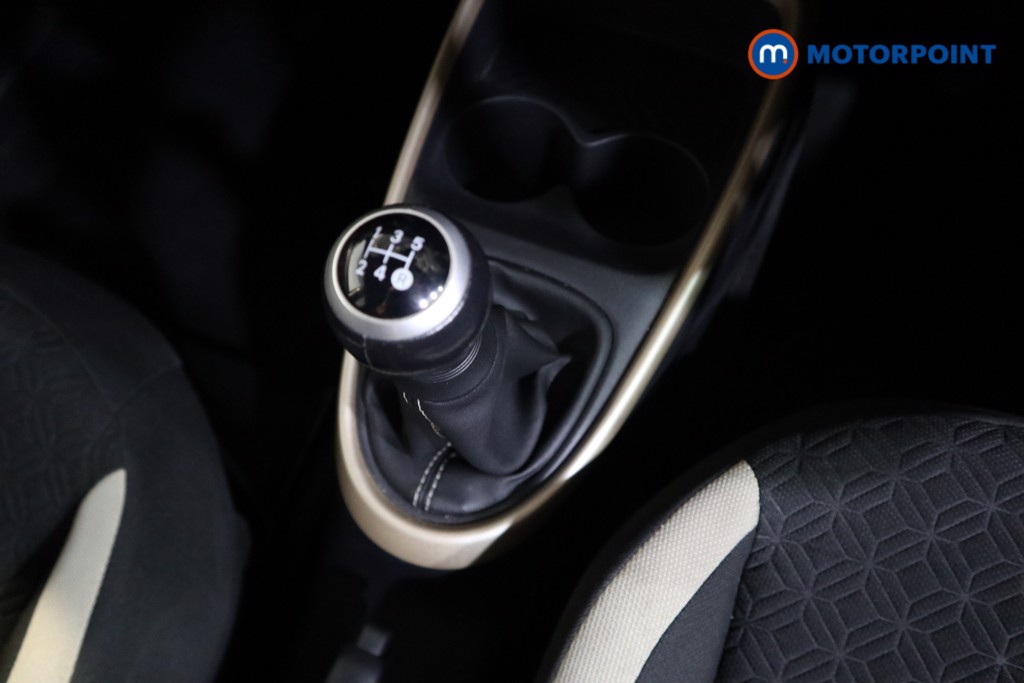 Toyota Aygo X Edge Manual Petrol Hatchback - Stock Number (1588817) - 8th supplementary image