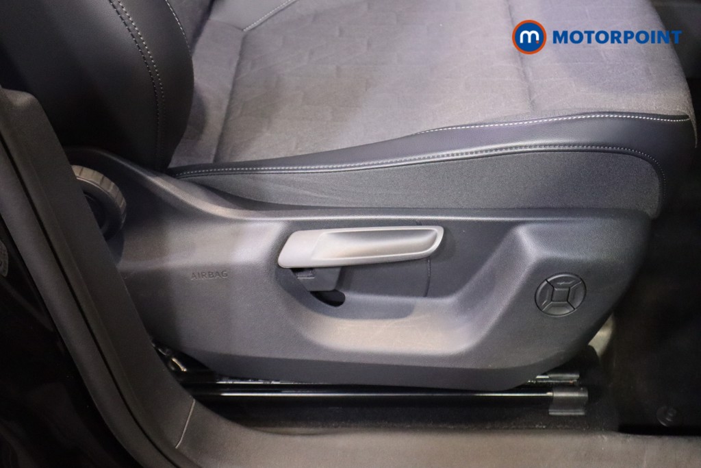 Volkswagen Tiguan Match Automatic Petrol SUV - Stock Number (1588829) - 16th supplementary image
