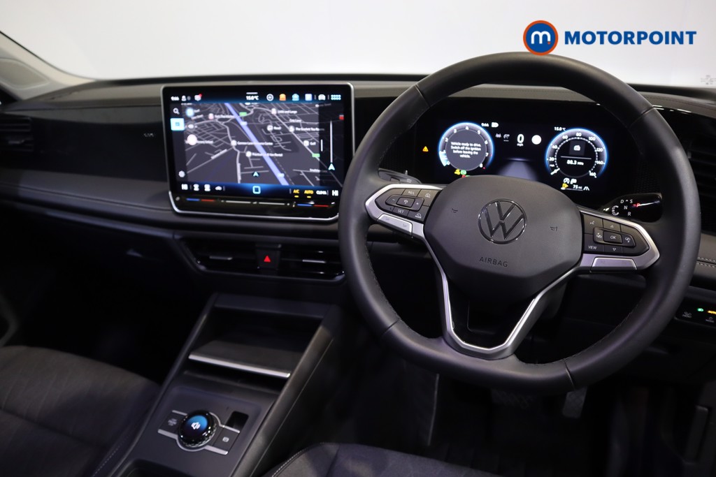 Volkswagen Tiguan Match Automatic Petrol SUV - Stock Number (1588829) - 1st supplementary image