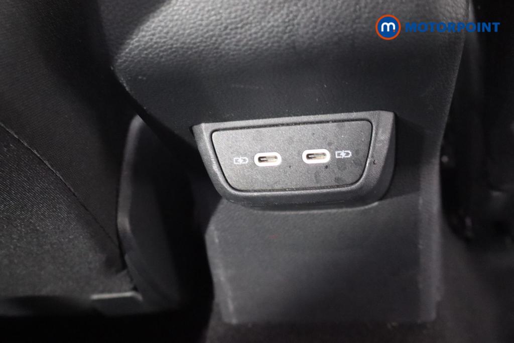 Volkswagen Taigo R-Line Manual Petrol SUV - Stock Number (1588849) - 21st supplementary image
