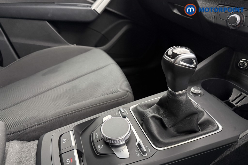 Audi Q2 Technik Manual Petrol SUV - Stock Number (1588864) - 13th supplementary image