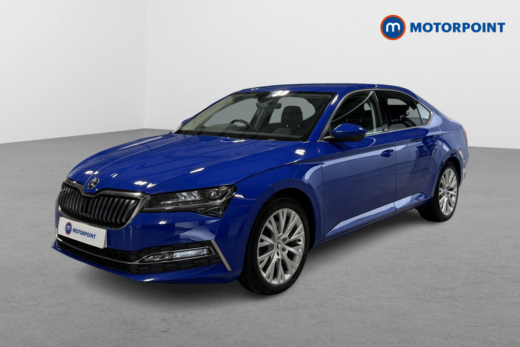 Skoda Superb Se L Automatic Petrol Plug-In Hybrid Hatchback - Stock Number (1588867) - Passenger side front corner