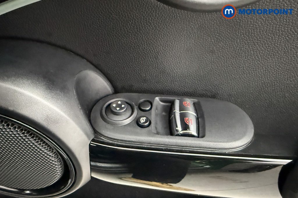 Mini Hatchback Cooper S Level 2 Automatic Electric Hatchback - Stock Number (1588886) - 19th supplementary image