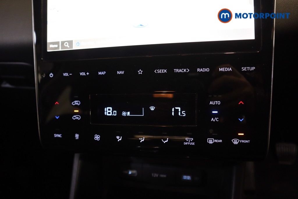 Hyundai Tucson Se Connect Manual Petrol SUV - Stock Number (1588910) - 5th supplementary image