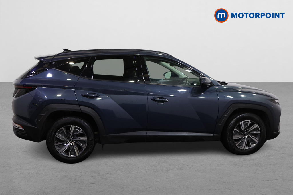 Hyundai Tucson Se Connect Manual Petrol SUV - Stock Number (1588910) - Drivers side