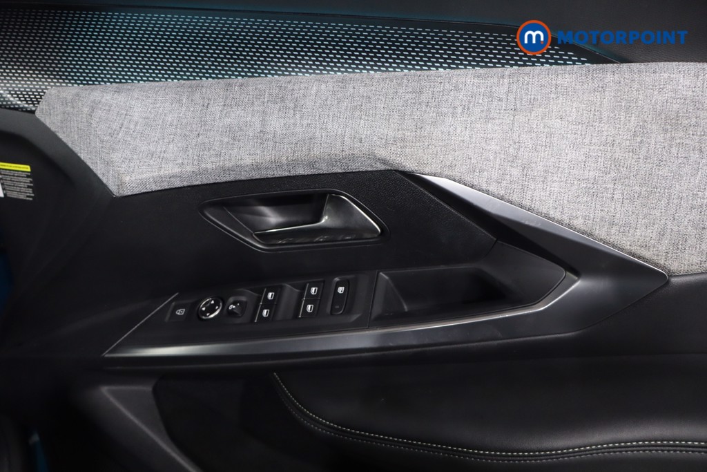 Peugeot 3008 GT Automatic Electric SUV - Stock Number (1588953) - 21st supplementary image