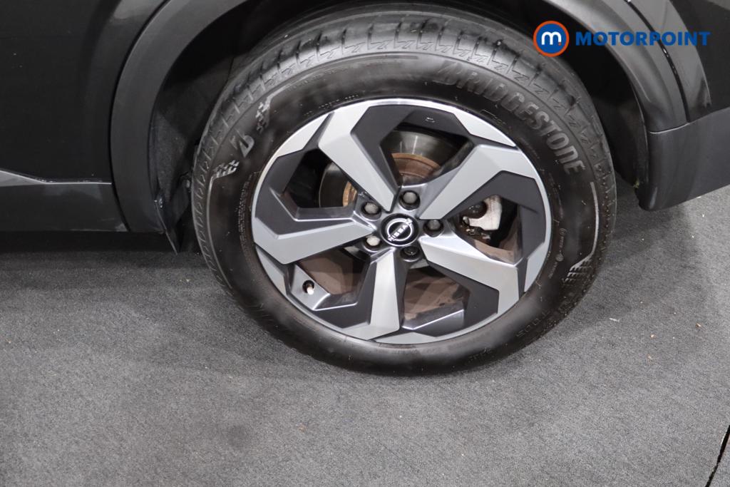 Nissan Qashqai N-Connecta Manual Petrol SUV - Stock Number (1588999) - 17th supplementary image