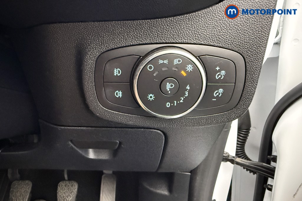 Ford Fiesta Active Manual Petrol Hatchback - Stock Number (1589223) - 14th supplementary image