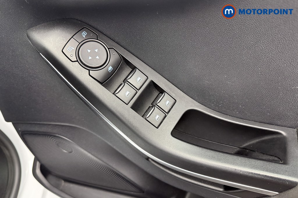 Ford Fiesta Active Manual Petrol Hatchback - Stock Number (1589223) - 15th supplementary image