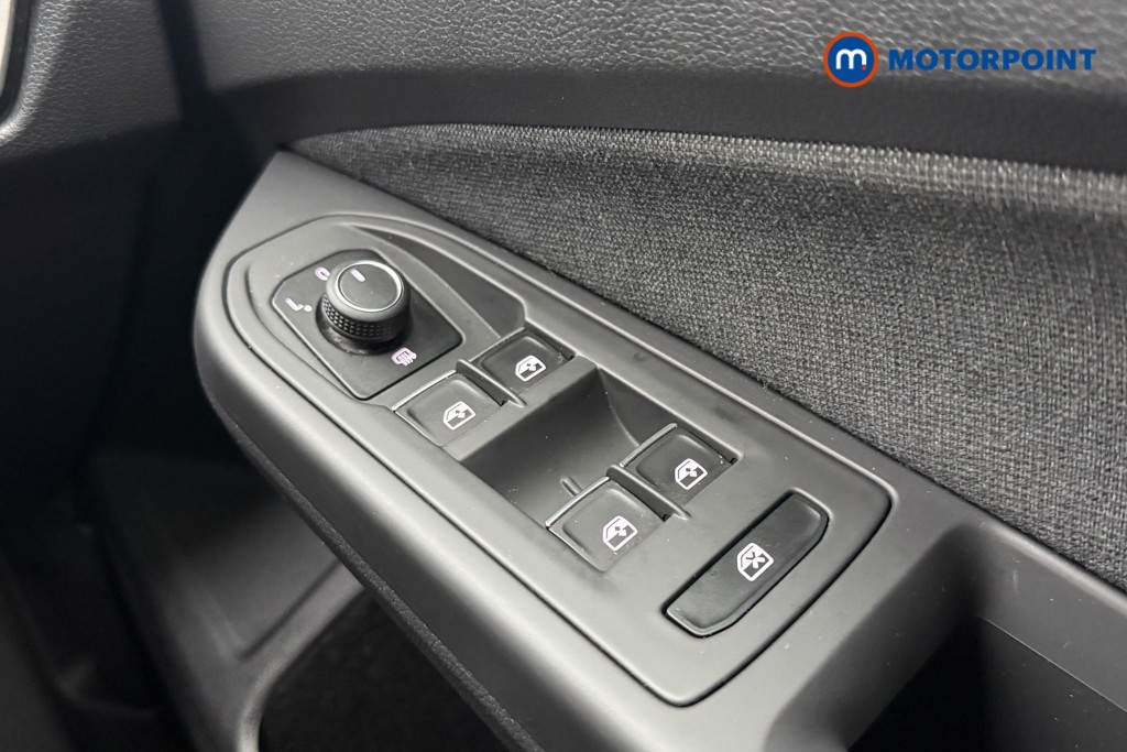 Volkswagen Golf Life Manual Diesel Hatchback - Stock Number (1589388) - 16th supplementary image