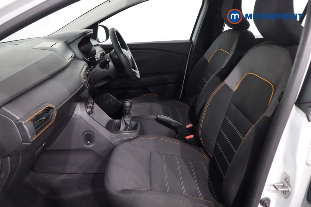 Dacia Sandero Stepway Essential Manual Petrol Hatchback - Stock Number (1589403) - 4th supplementary image