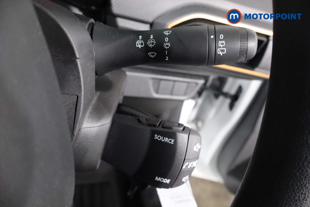 Dacia Sandero Stepway Essential Manual Petrol Hatchback - Stock Number (1589403) - 19th supplementary image