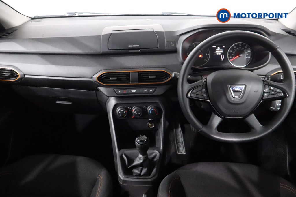 Dacia Sandero Stepway Essential Manual Petrol Hatchback - Stock Number (1589403) - 1st supplementary image