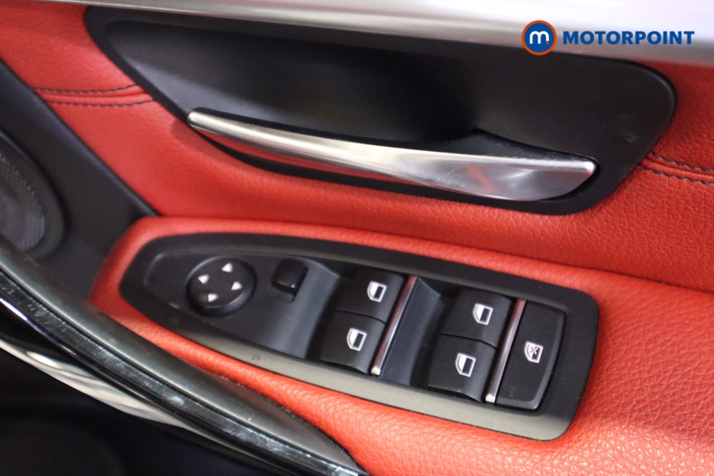 BMW 3 Series M Sport Shadow Edition Automatic Diesel Saloon - Stock Number (1589412) - 11th supplementary image