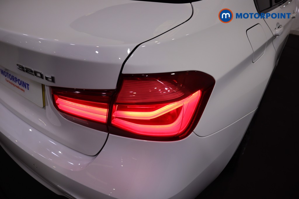 BMW 3 Series M Sport Shadow Edition Automatic Diesel Saloon - Stock Number (1589412) - 27th supplementary image