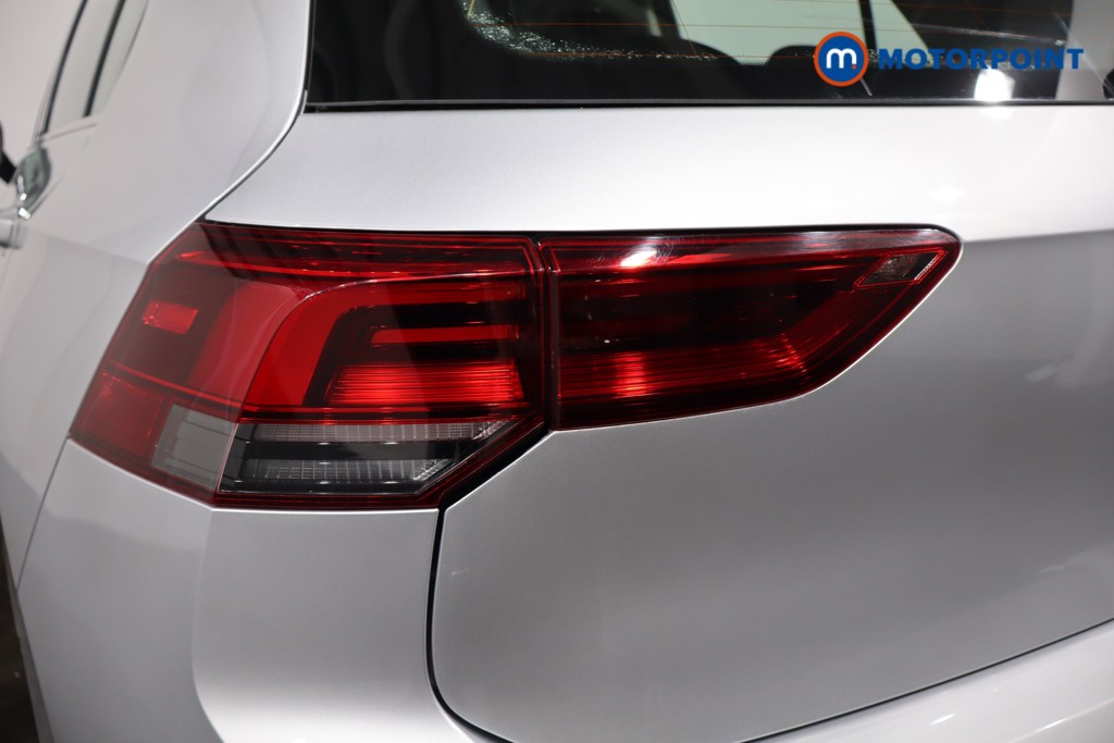 Volkswagen Golf Style Automatic Petrol Hatchback - Stock Number (1589417) - 32nd supplementary image