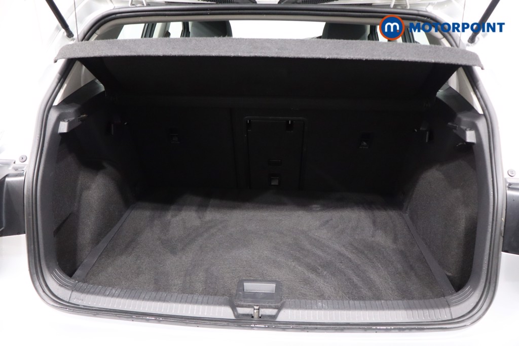 Volkswagen Golf Style Automatic Petrol Hatchback - Stock Number (1589417) - 35th supplementary image