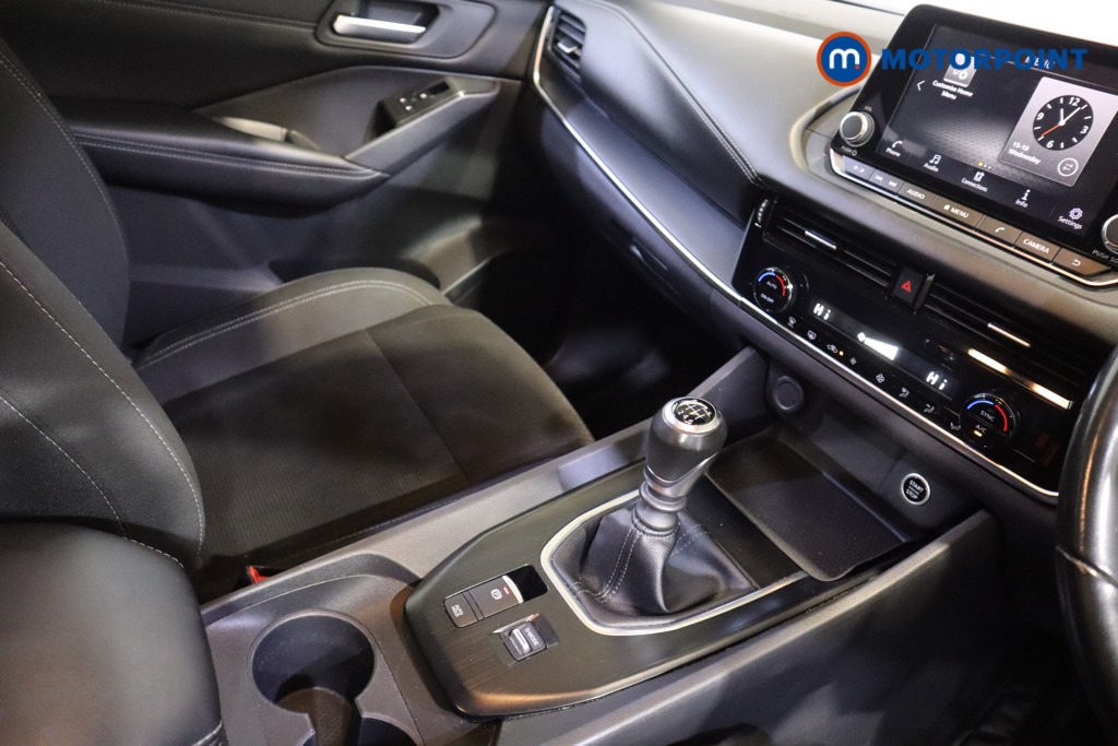 Nissan Qashqai Acenta Premium Manual Petrol SUV - Stock Number (1589434) - 7th supplementary image