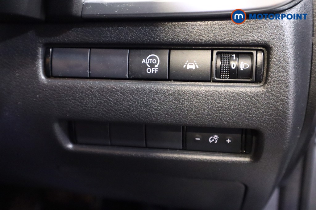 Nissan Qashqai Acenta Premium Manual Petrol SUV - Stock Number (1589434) - 11th supplementary image