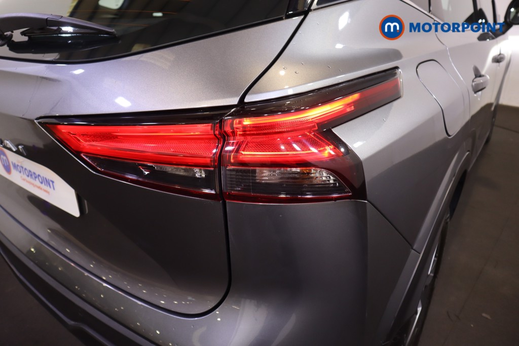 Nissan Qashqai Acenta Premium Manual Petrol SUV - Stock Number (1589434) - 25th supplementary image