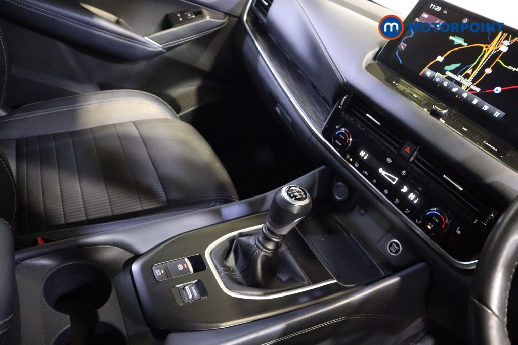 Nissan Qashqai Tekna Manual Petrol SUV - Stock Number (1589453) - 7th supplementary image