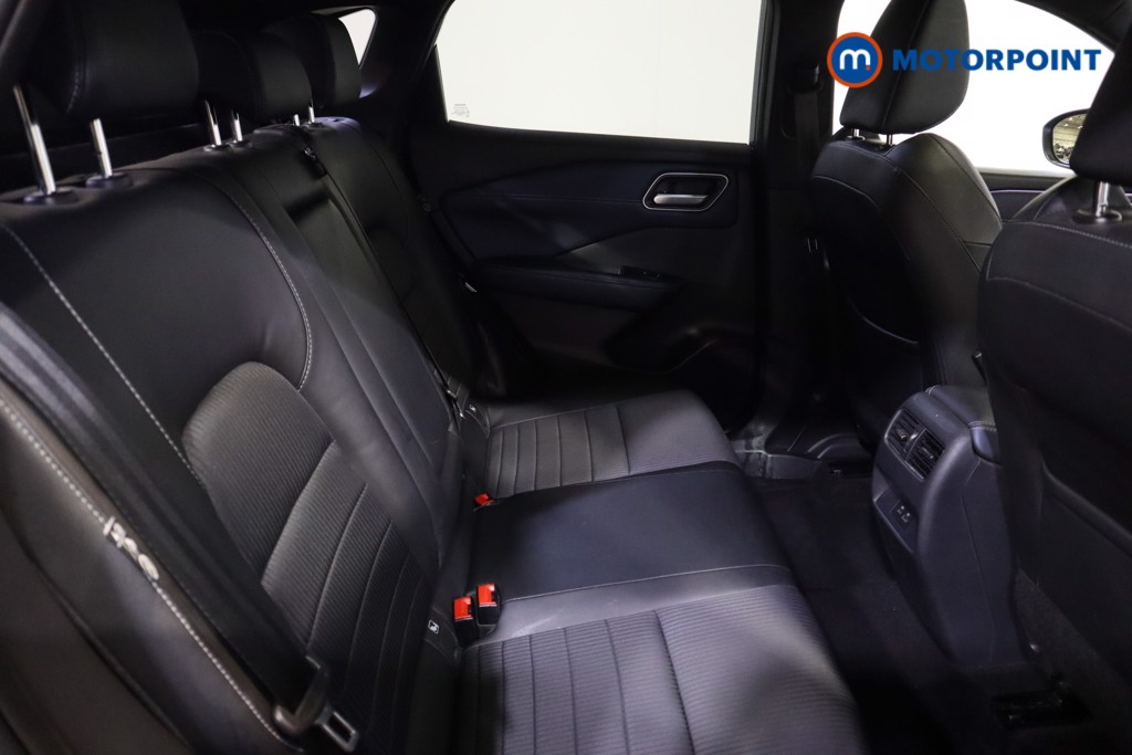Nissan Qashqai Tekna Manual Petrol SUV - Stock Number (1589453) - 18th supplementary image