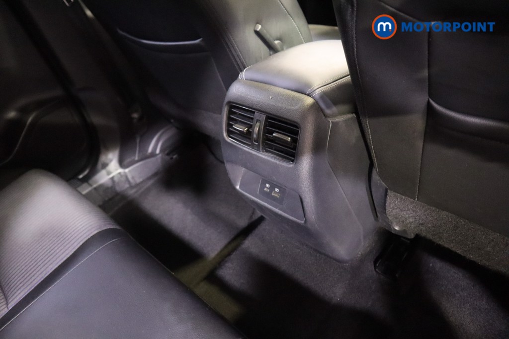 Nissan Qashqai Tekna Manual Petrol SUV - Stock Number (1589453) - 19th supplementary image